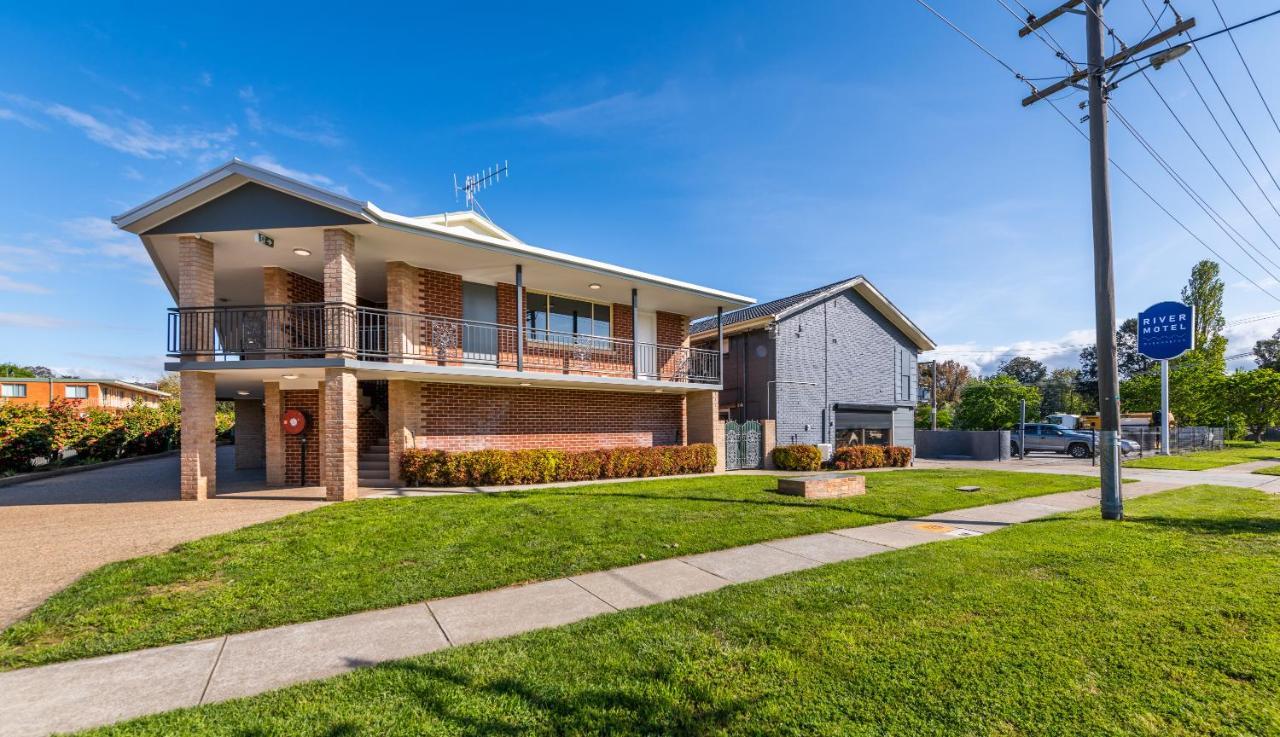 River Motel Queanbeyan Exterior photo